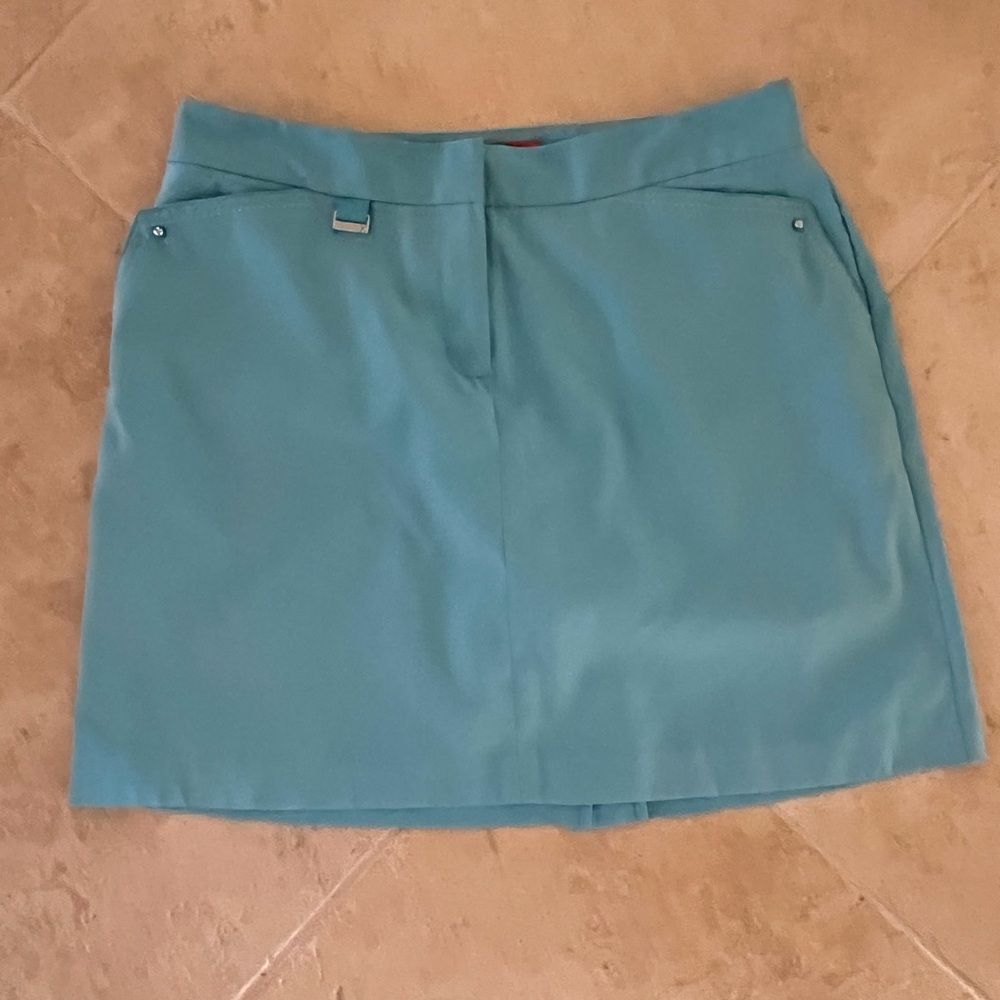 Izod golf skort